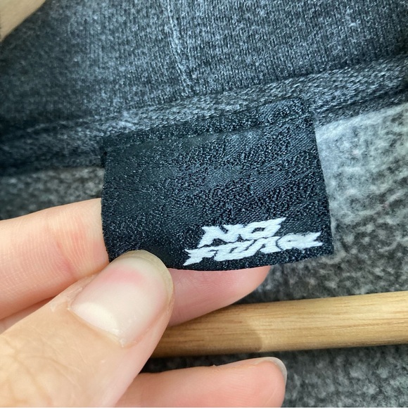 No Fear Hoodie Y2K Mens Medium Grunge Skate  Dark Gray Tribal - Picture 16 of 16